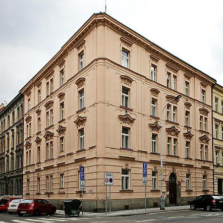 Luxury Center Apt. Charles Bridge Walking Distance Prága Kültér fotó