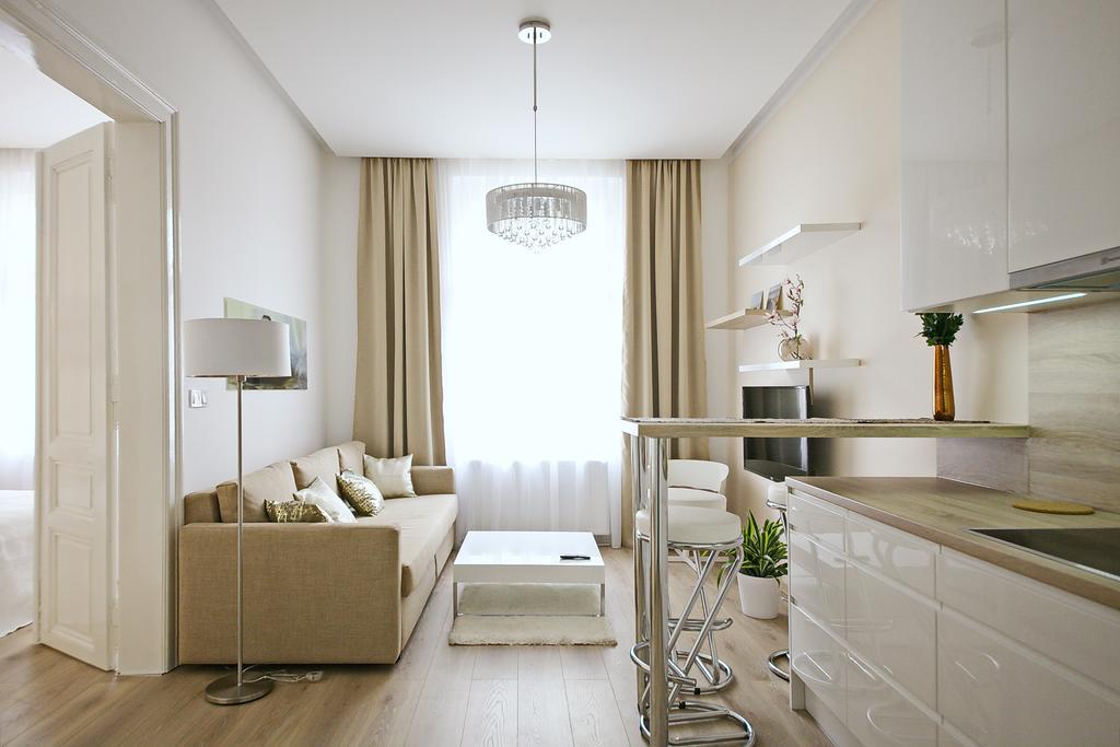 Luxury Center Apt. Charles Bridge Walking Distance Prága Kültér fotó